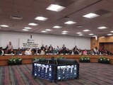 Comisión de Puntos Constitucionales en la Cámara de Diputados, este domingo.