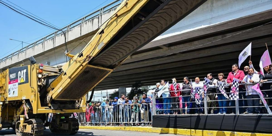 Arranca programa de bacheo en los 125 municipios del Edomex.