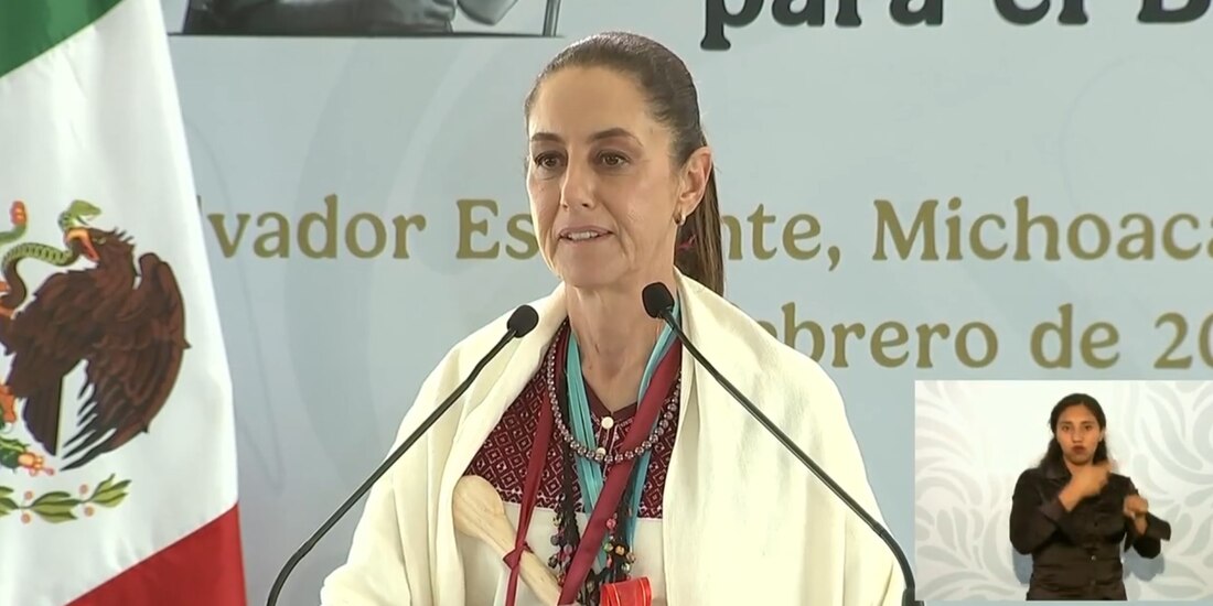 La presidenta Claudia Sheinbaum, en un evento en Michoacán.