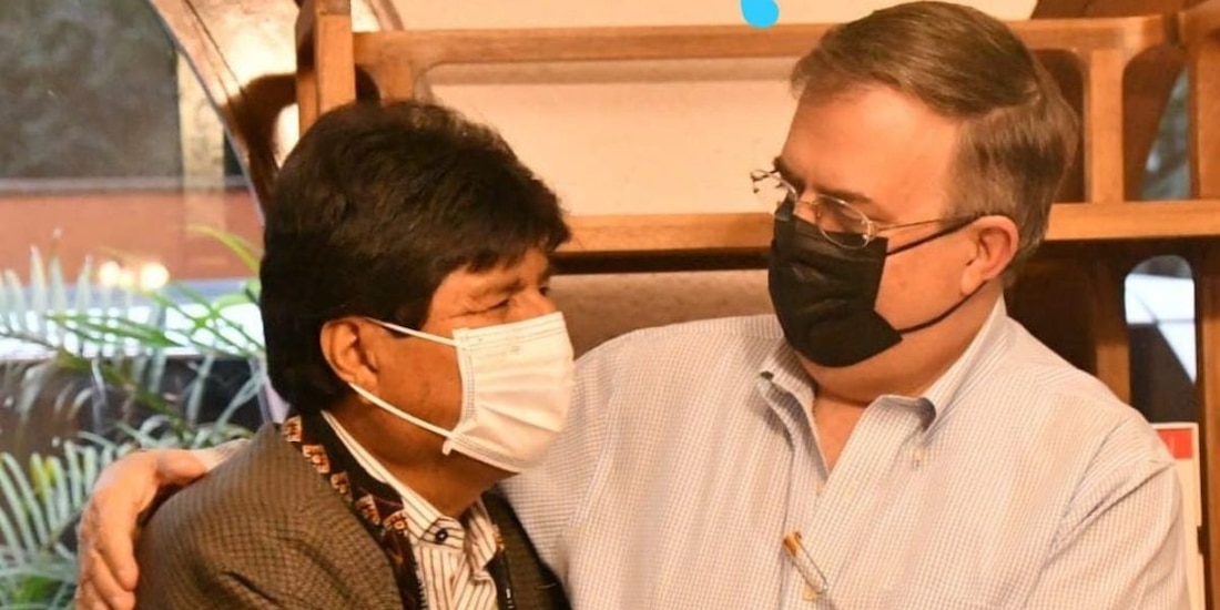 A través de redes sociales, Evo Morales y Marcelo Ebrard compartieron fotografías del encuentro que sostuvieron este miércoles.