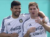 "Kun" Agüero y Lionel Messi se juntarían en el Barcelona.