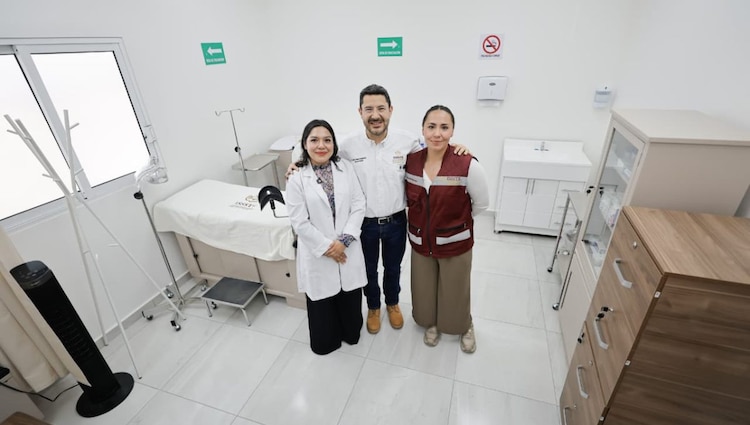 La distribución geográfica abarca planteles en Michoacán, Oaxaca, Puebla, Tlaxcala, Yucatán, Quintana Roo, Guerrero, Chiapas y la Ciudad de México (CDMX).