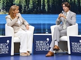 A la derecha de la imagen, Justin Trudeau