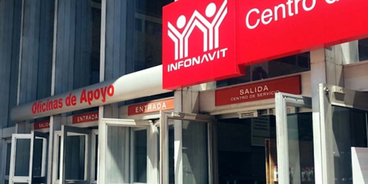 La relación entre el INFONAVIT y Rafael Zaga Tawil comenzó en 2014, cuando se firmó un contrato con la empresa Telra Realty