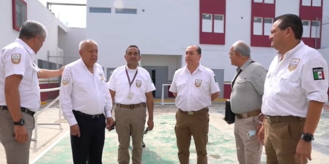 El comisionado Francisco Garduño Yáñez hizo un recorrido en las instalaciones de la Estación Migratoria en Tampico.