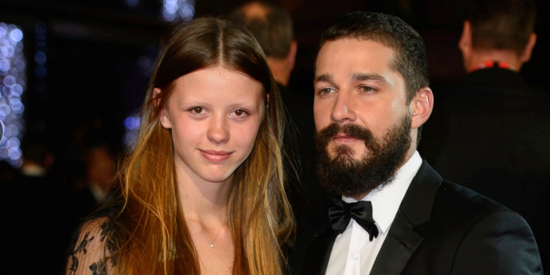 Mia Goth y Shia LaBeouf en Londres en 2014