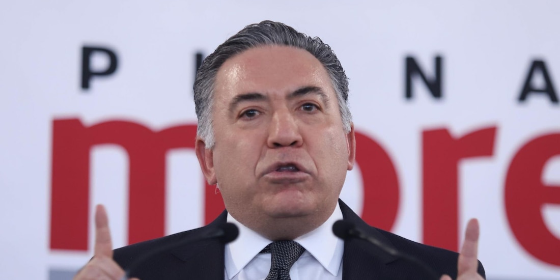 El senador Enrique Inzunza Cázarez en su regreso al Senado, el 31 de agosto de 2026.