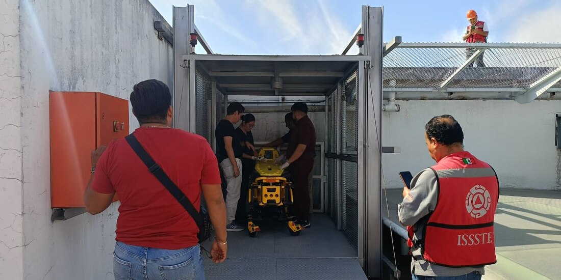 El ISSSTE reconoce el trabajo diario del personal paramédico en la atención de emergencias.