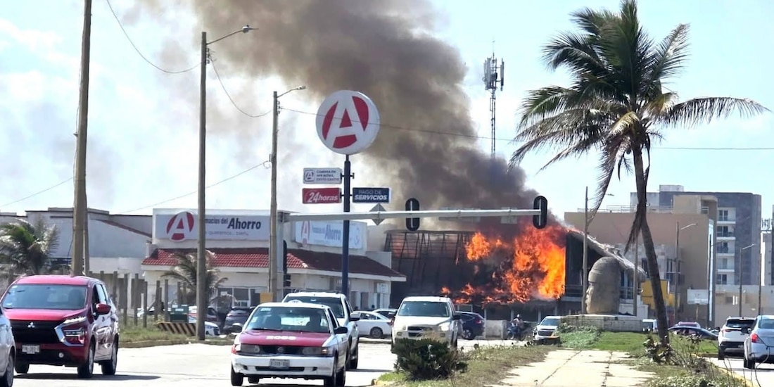 Incendian restaurante en Coatzacoalcos