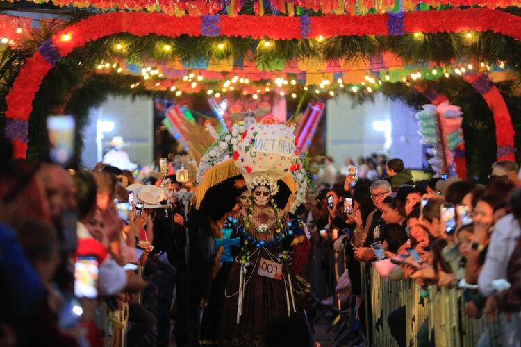 Se llevó a cabo el concurso estatal de catrinas y catrines “Almas Tamaulipecas.