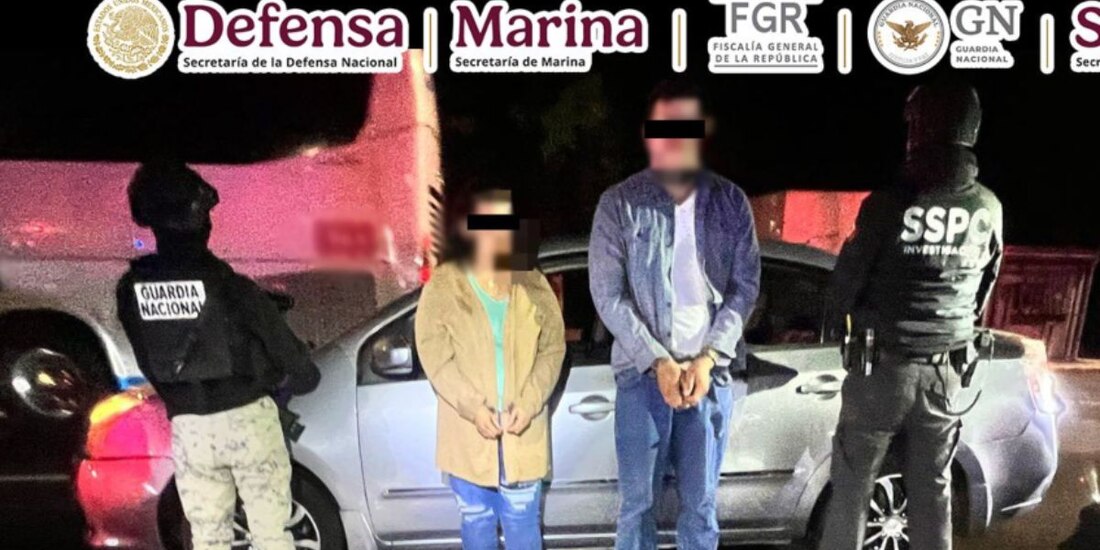 Aseguran 100 kilos de metanfetamina en carretera de México-Nogales de Mazatlán, Sinaloa.