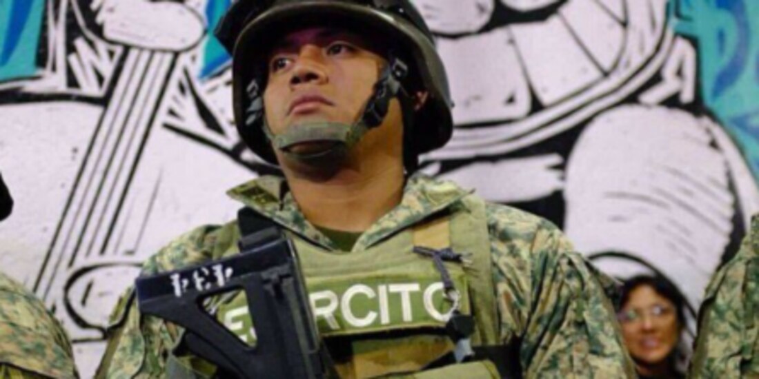 Un militar afuera del Multiforo Alicia, el pasado 30 de mayo.