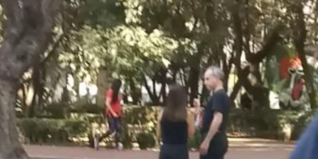 El subsecretario de Salud, Hugo López-Gatell dio un paseo y se quitó el cubrebocas