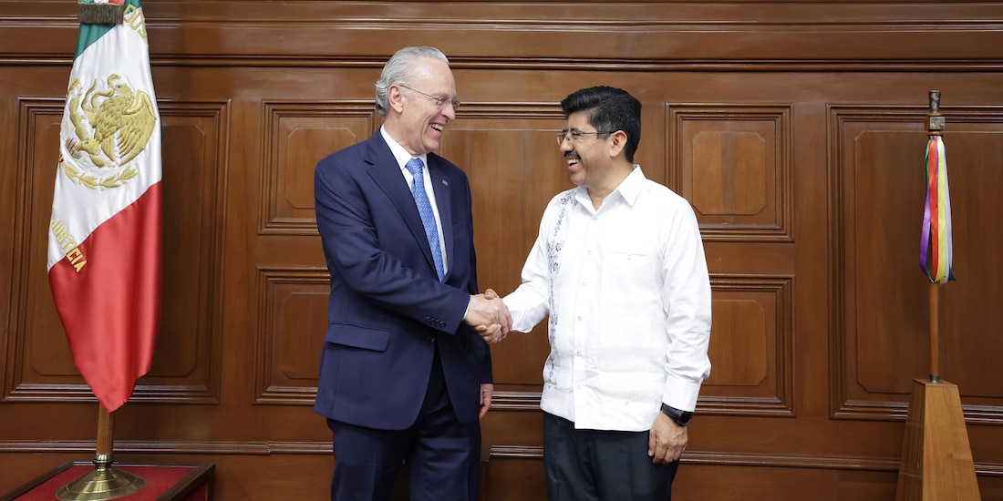 José Medina Mora, presidente del CCE, y el ministro presidente de la SCJN, Hugo Aguilar Ortiz.