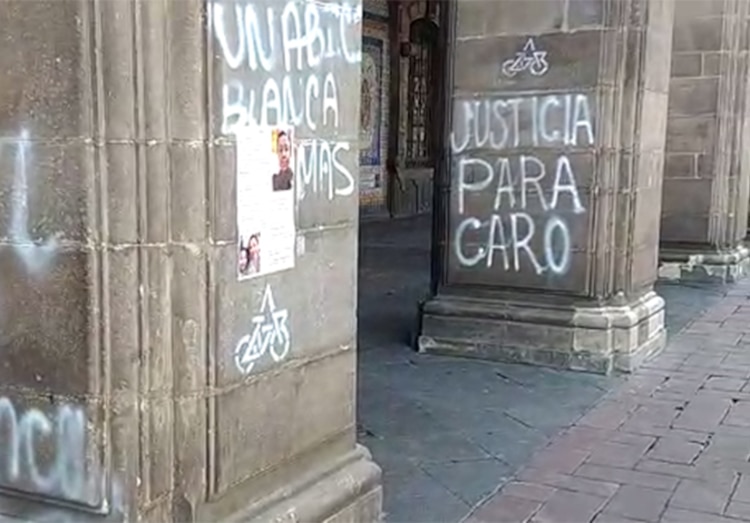 Los inconformes colocaron marcas con la leyenda "Justicia para todos".