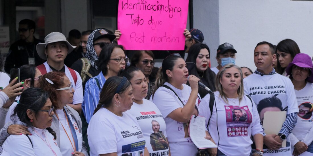 Jaqueline Palmeros al encabezar la conferencia en la FGJCDMX, ayer.
