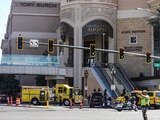 La Policía de Las Vegas confirmó 1 muerto y al menos 5 heridos tras ataque a puñaladas afuera de un casino.