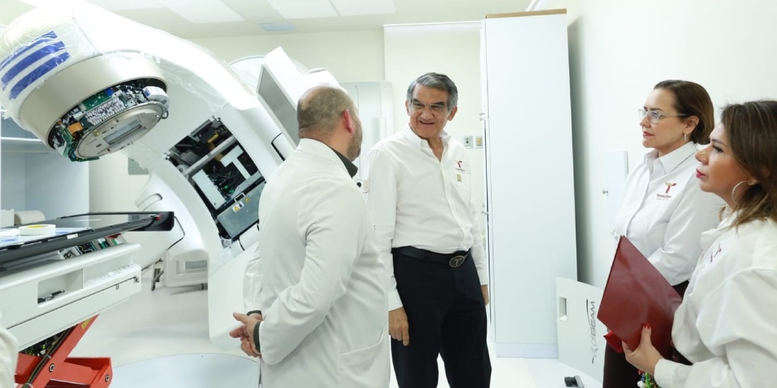 Américo Villarreal supervisa modernización del Centro Oncológico de Tamaulipas.