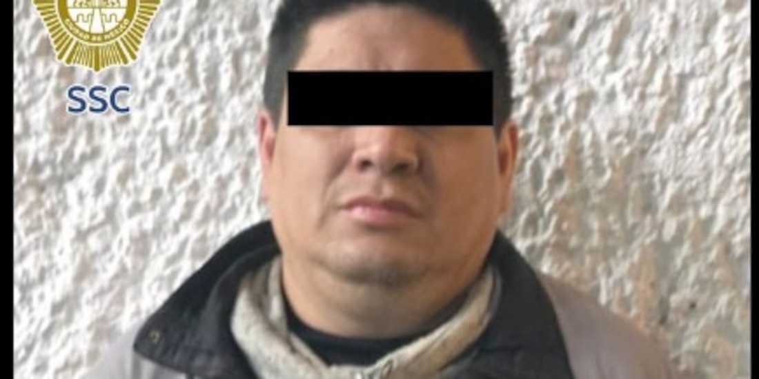 El detenido por agentes de la Policía de la CDMX.