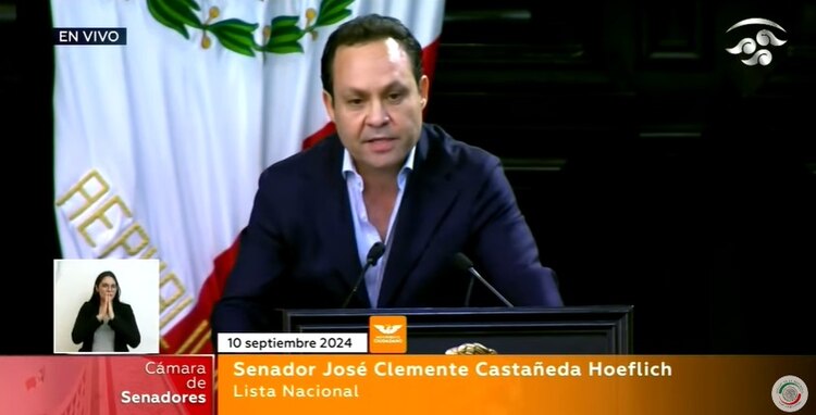 Clemente Castañeda, senador de MC