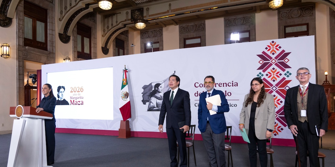 Autoridades del Gobierno federal.