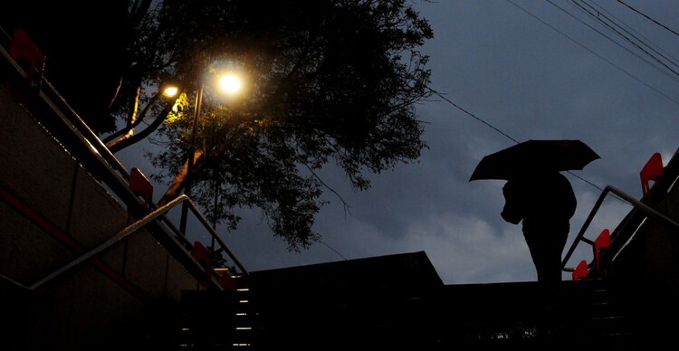Advierten afectaciones por lluvia en CDMX
