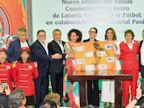 MARÍA Benavides, directora de Panini, Gabriela Cuevas y Olivia Salomón, titular de Lotenal, ayer.