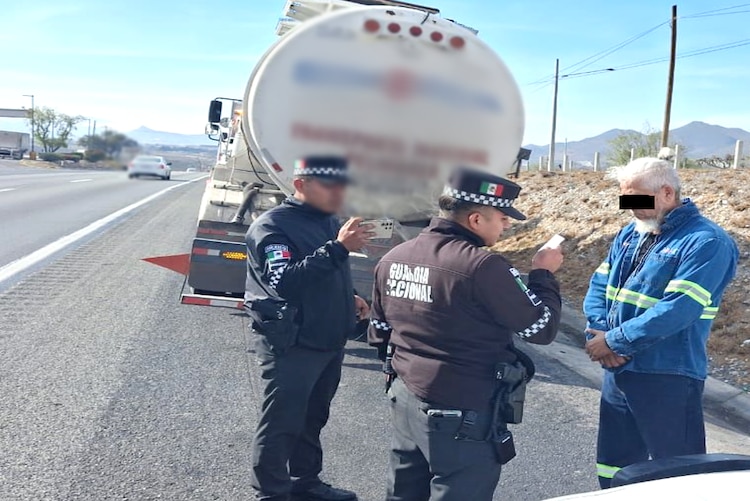 Un detenido tras aseguramiento de diésel ilícito en Ramos Arizpe, Coahuila.