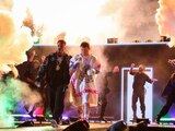 Así fue la impresionante entrada del "Canelo" Álvarez y J Balvin