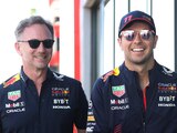 Christian Horner, jefe de Red Bull, junto a Checo Pérez, piloto mexicano de la escudería de F1.