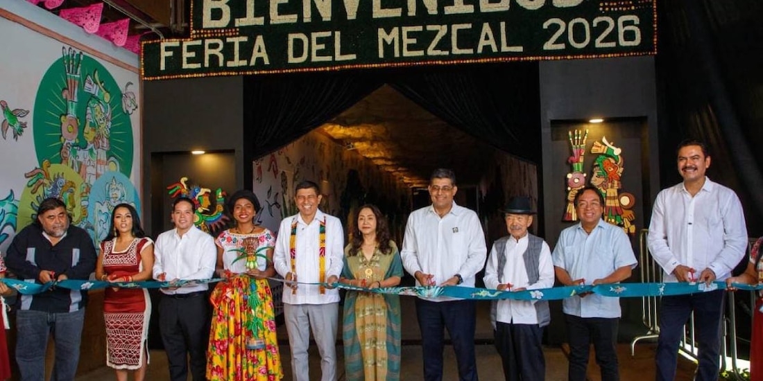 Salomón Jara inaugura la Feria del Mezcal y de Artesanías 2026 en Oaxaca.