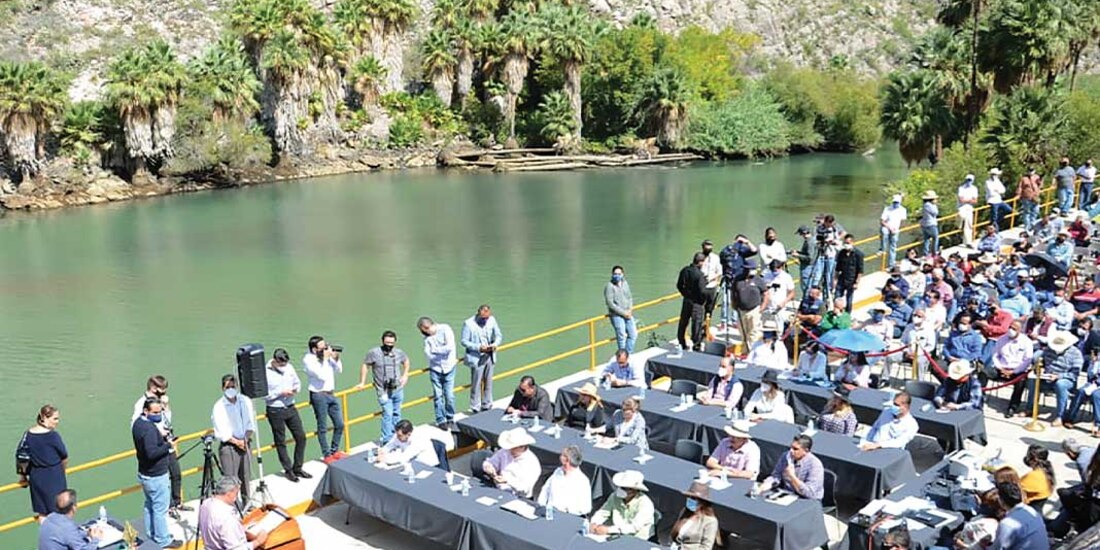 Sesión del Congreso local, ayer en la presa La Boquillla.<br>