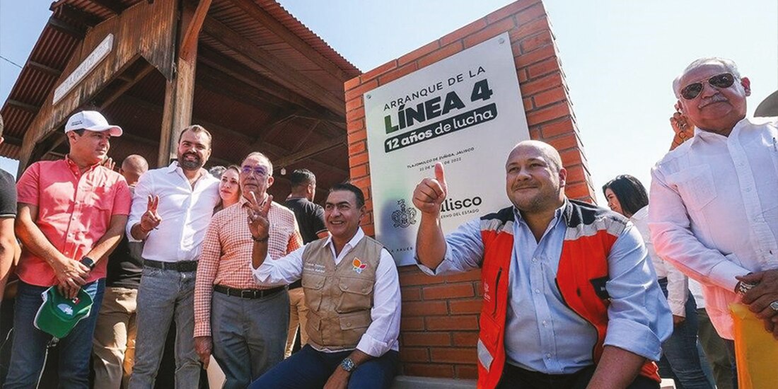 El ejecutivo estatal, Enrique Alfaro, en el inicio de los trabajos de la Línea 4 de Mi Tren en Tlajomulco de Zúñiga, ayer.