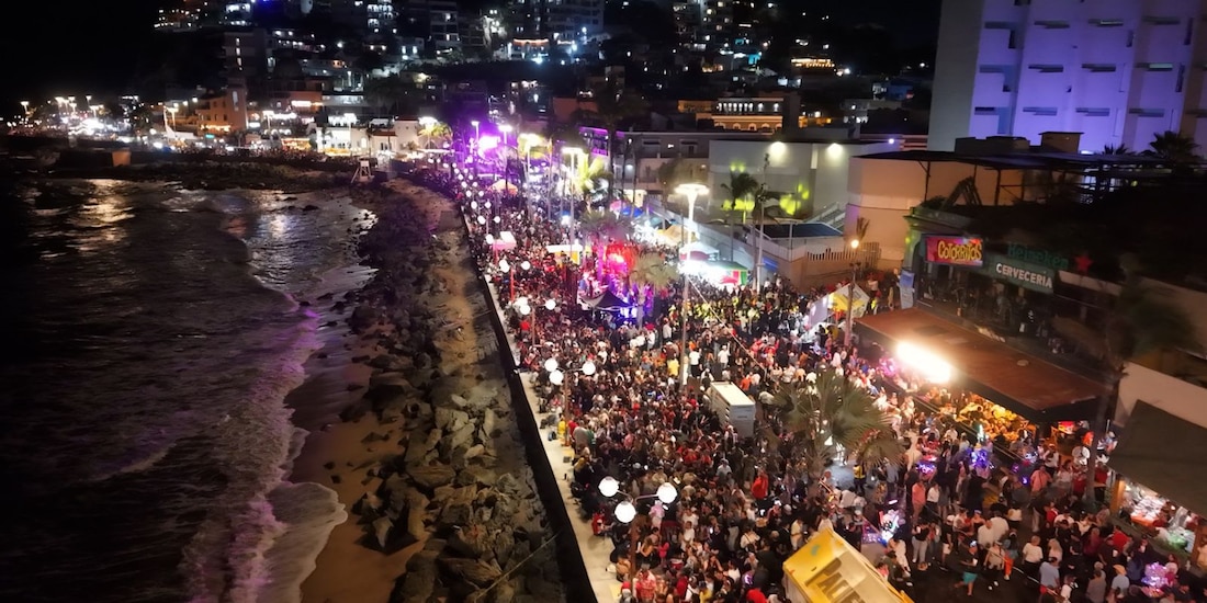Con una asistencia récord de 123 mil personas, el Carnaval "Arriba la Tambora" consolida su éxito en el Estadio y la Avenida del Mar.