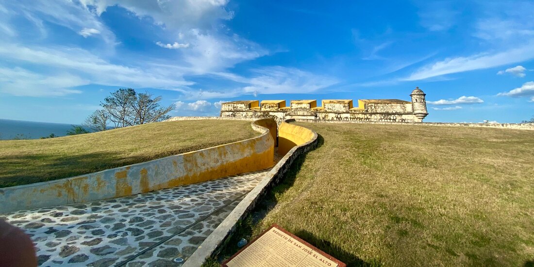 Descubre Campeche y sus tesoros ocultos.