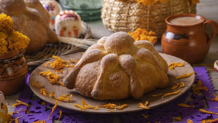 El 2 de noviembre, Día de Muertos, no es feriado.