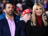 Los hermanos Donald Trump Jr. e Ivanka, en un evento de su padre.