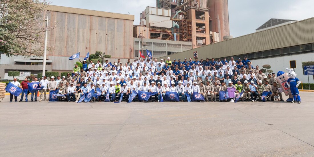 Persona de la Cooperativa Cruz Azul.