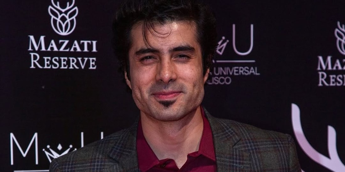 José Ángel Bichir se lanza de un tercer piso