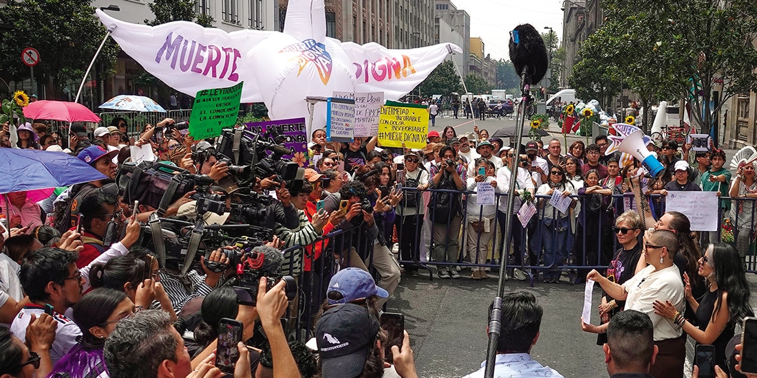 Marcha a favor de la iniciativa de eutanasia, el pasado 27 de agosto.