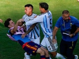 Leandro Paredes empuja a Gavi en la final de la Copa del Mundo 2026