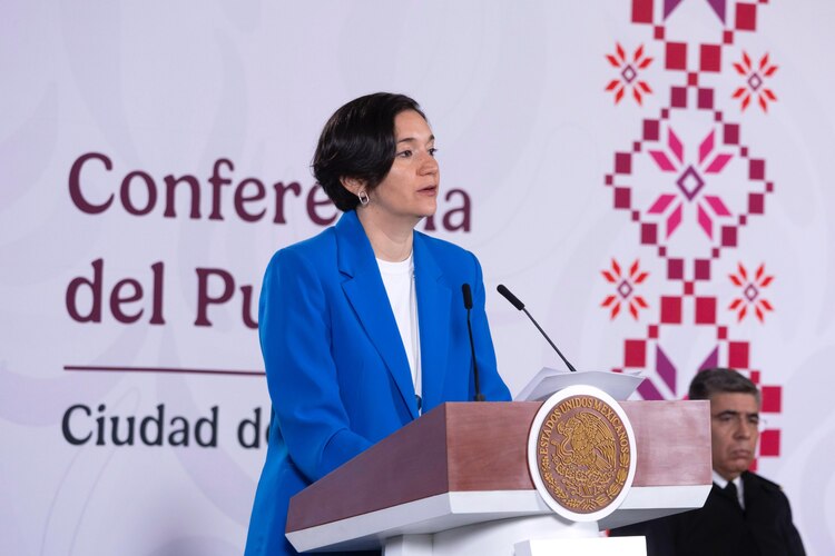 Marcela Figueroa, titular del SESNSP, presentó las cifras sobre la reducción de homicidios dolosos y su comportamiento durante los últimos sexenios.