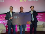 Cinépolis y Openbank lanzan tarjeta de crédito respaldada por Masterard.