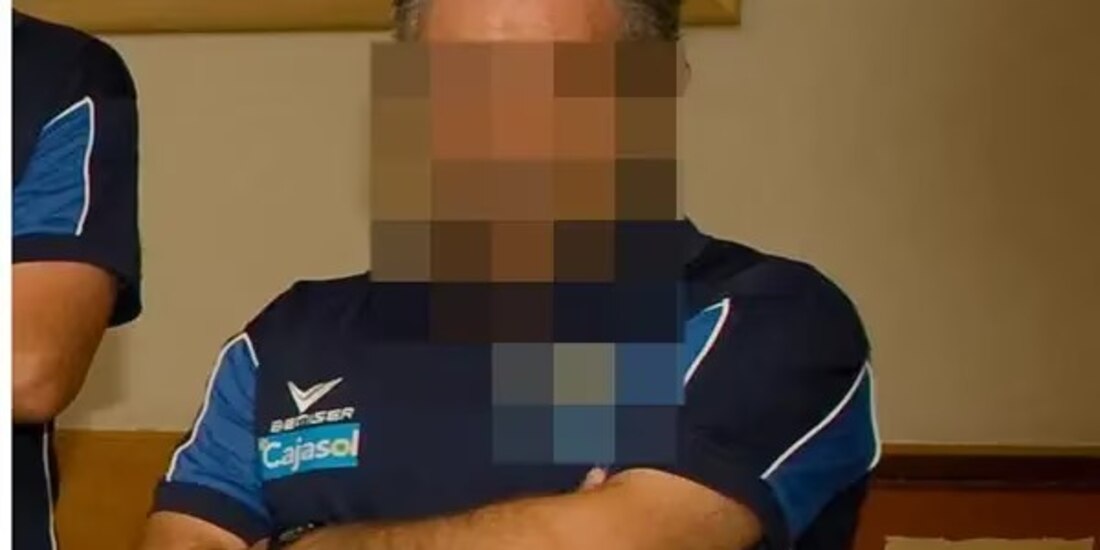 Francisco Manuel "L" llevaba 30 años en el Club de Fútbol Femenino Amigos 8 de Huelva.