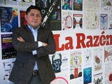 Felipe Santacruz celebra premiación a la imprenta de La Razón.