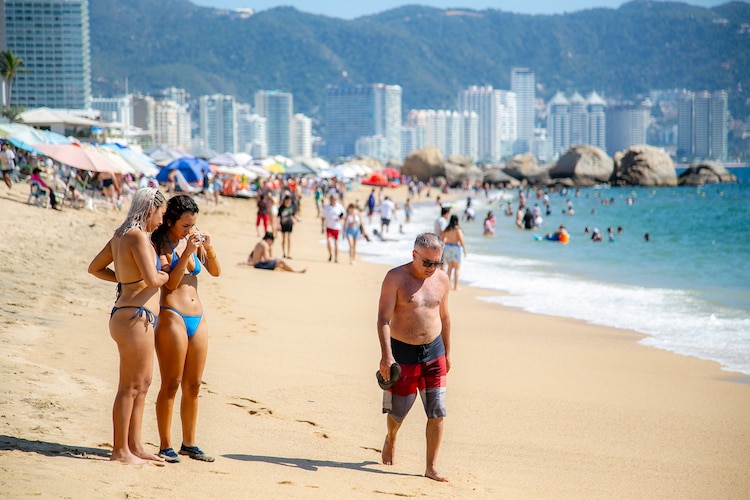 Acapulco e Ixtapa lideran ocupación hotelera en puente largo de marzo.
