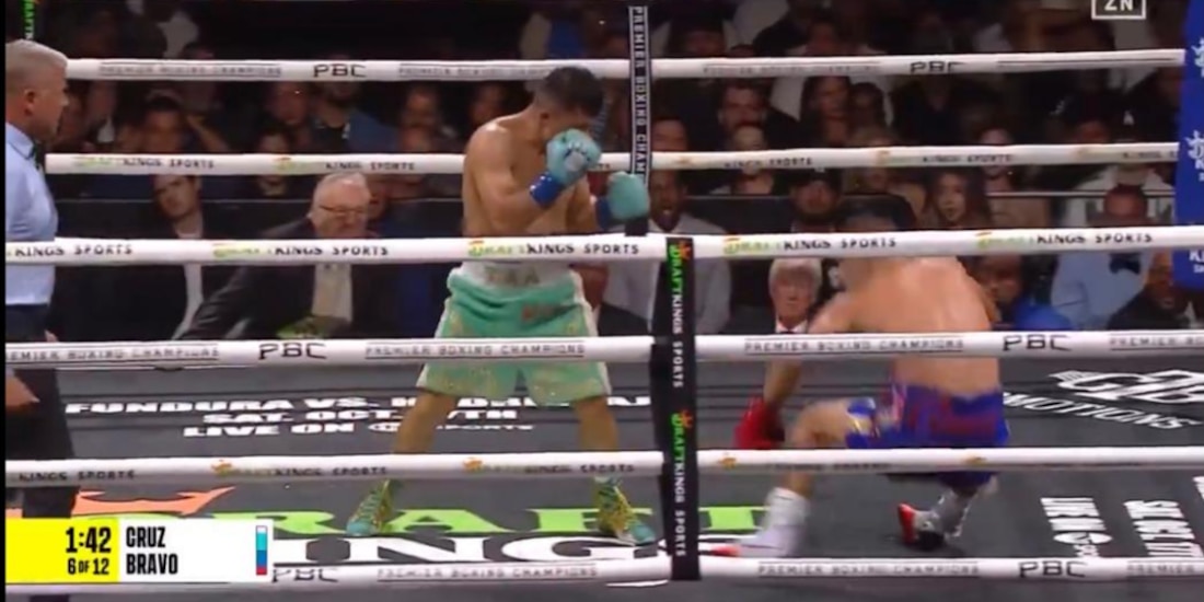 Pitbull Cruz vence por nocaut a Néstor Bravo.