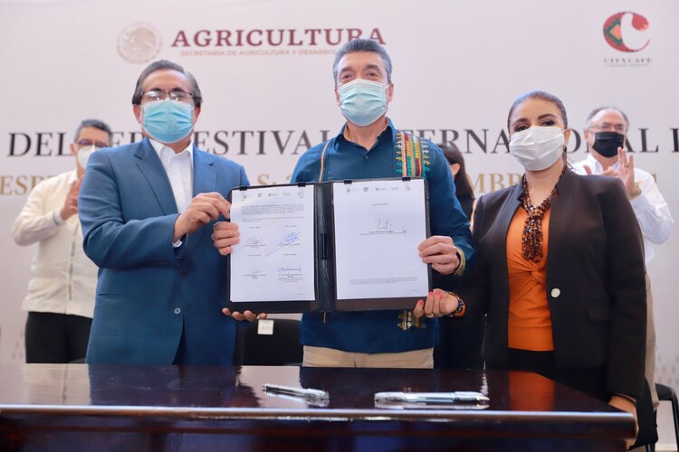 El Gobernador de Chiapas.