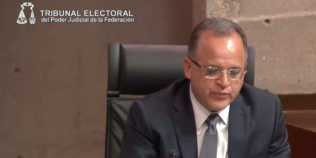 Los magistrados del TEPJF realizaron el sorteo para turnar, por el método aleatorio de la insaculación, al magistrado Indalfer Infante.