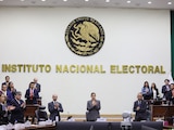INE plantea sancionar a Morena por 22 afiliaciones indebidas